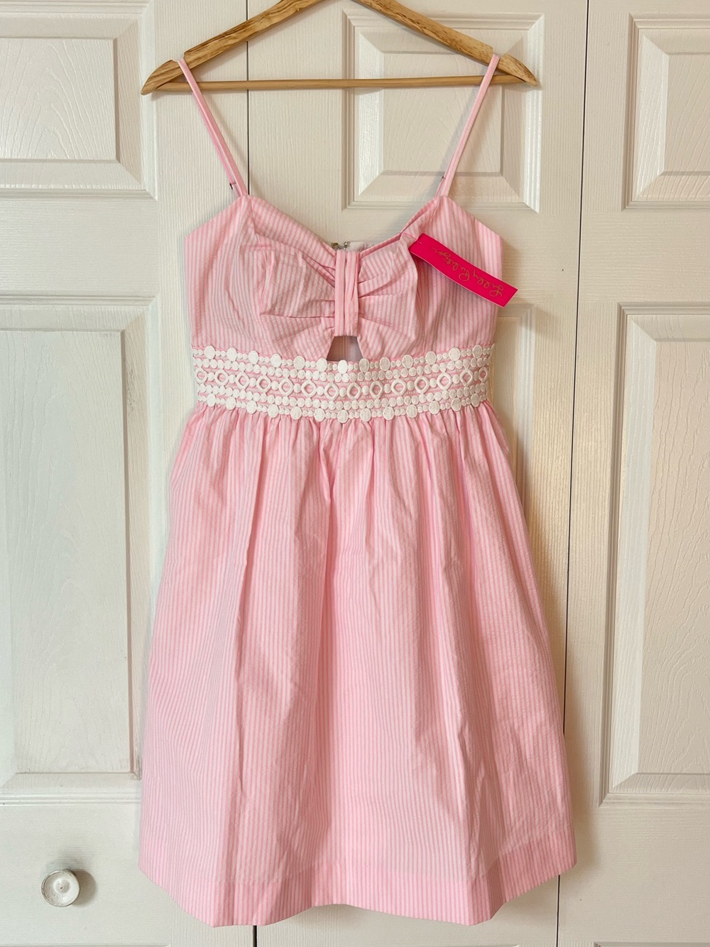 NWT Lilly Pulitzer Pink Seersucker Stripped Spaghetti Strap Dress